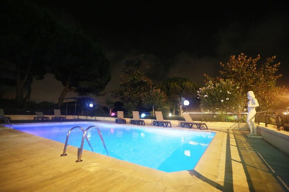 Hotel Campanile אנטיב מתקנים תמונה
