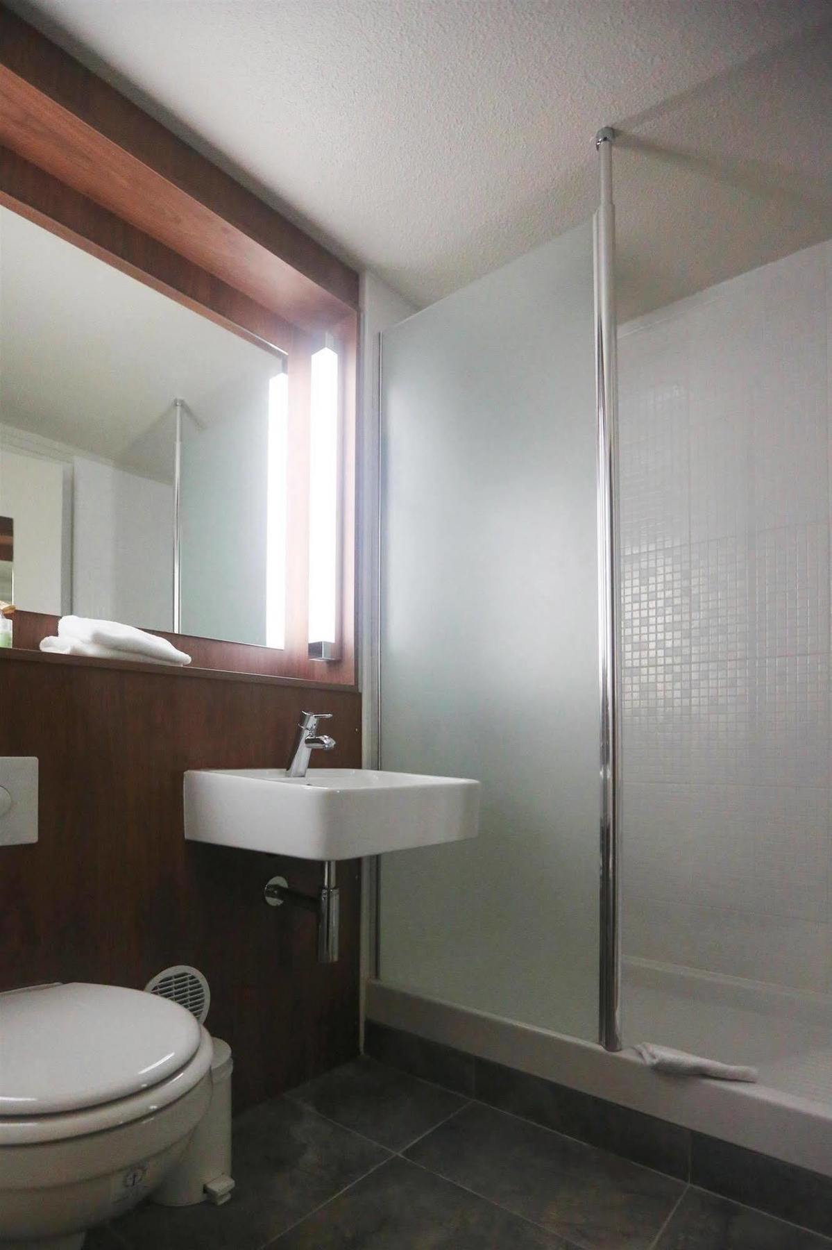 Hotel Campanile אנטיב מראה חיצוני תמונה