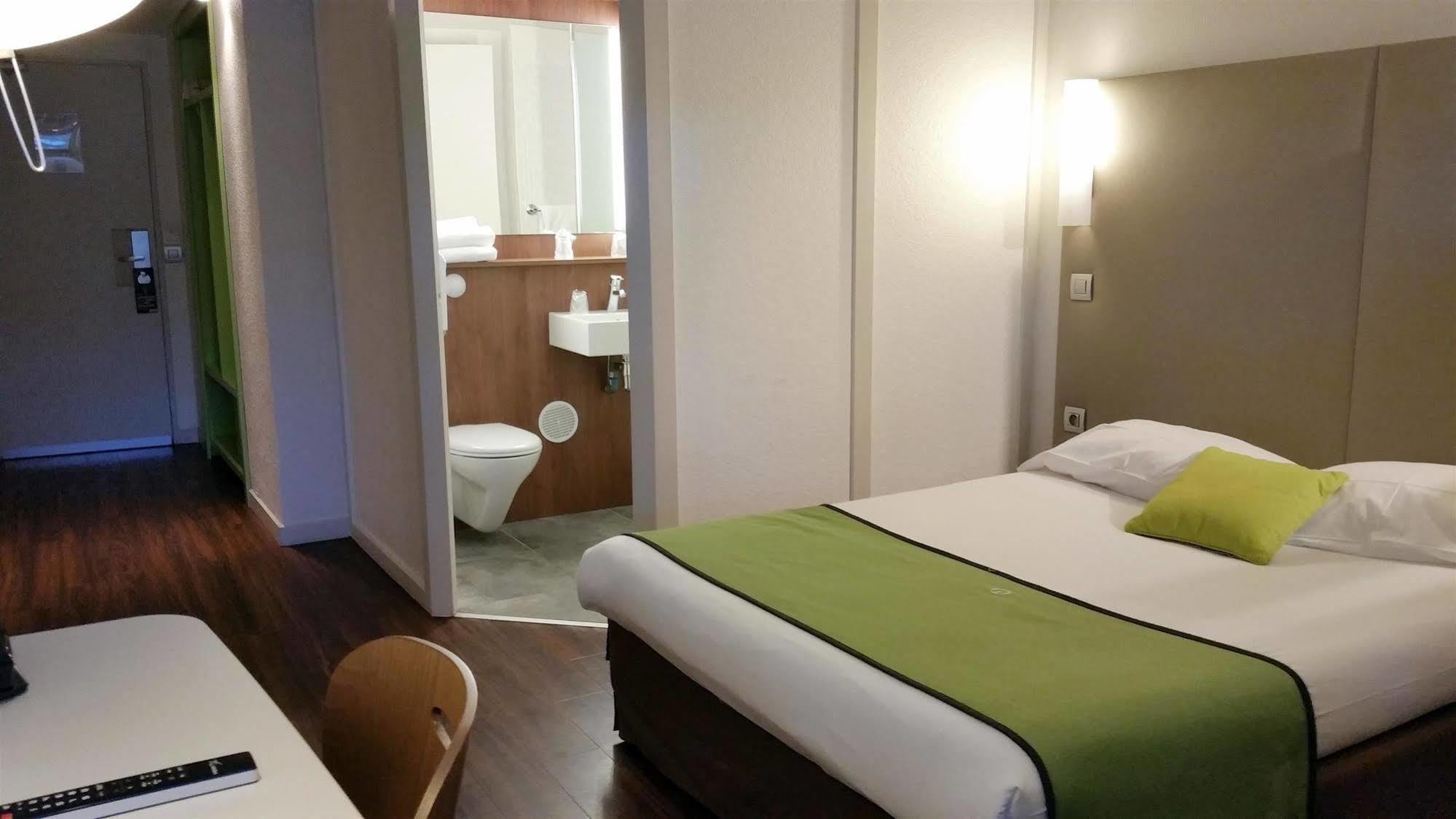 Hotel Campanile אנטיב מראה חיצוני תמונה