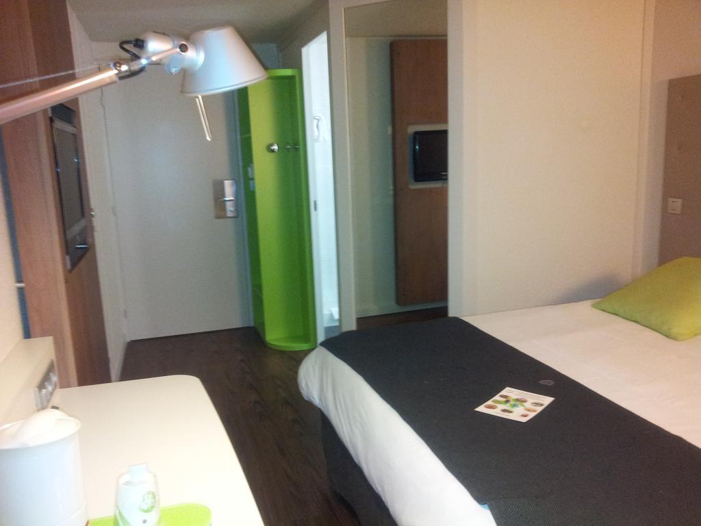 Hotel Campanile אנטיב מראה חיצוני תמונה