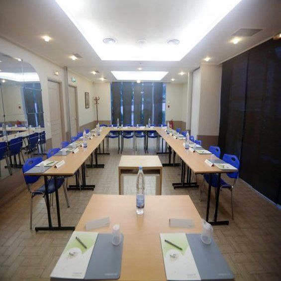 Hotel Campanile אנטיב מראה חיצוני תמונה